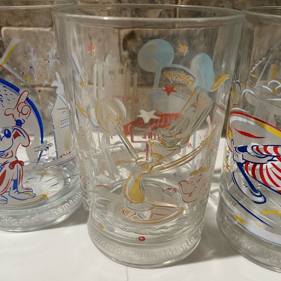 Walt Disney World 25th Anniversary Remember The Magic Glasses Set of 3 - Picture 6 of 6